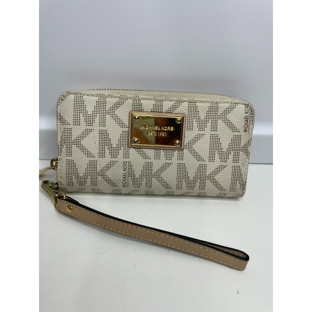 Michael Kors Jet Set Travel Continental WRISTLET Wallet Vanilla 7X3.5"